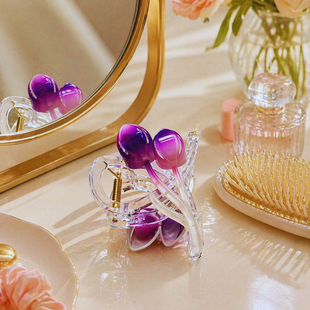Elegant Tulip Design Hair Claw Clip – Purple Gradient