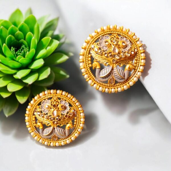 Kaan Pasha Bali Type Earrings Greay 2 1