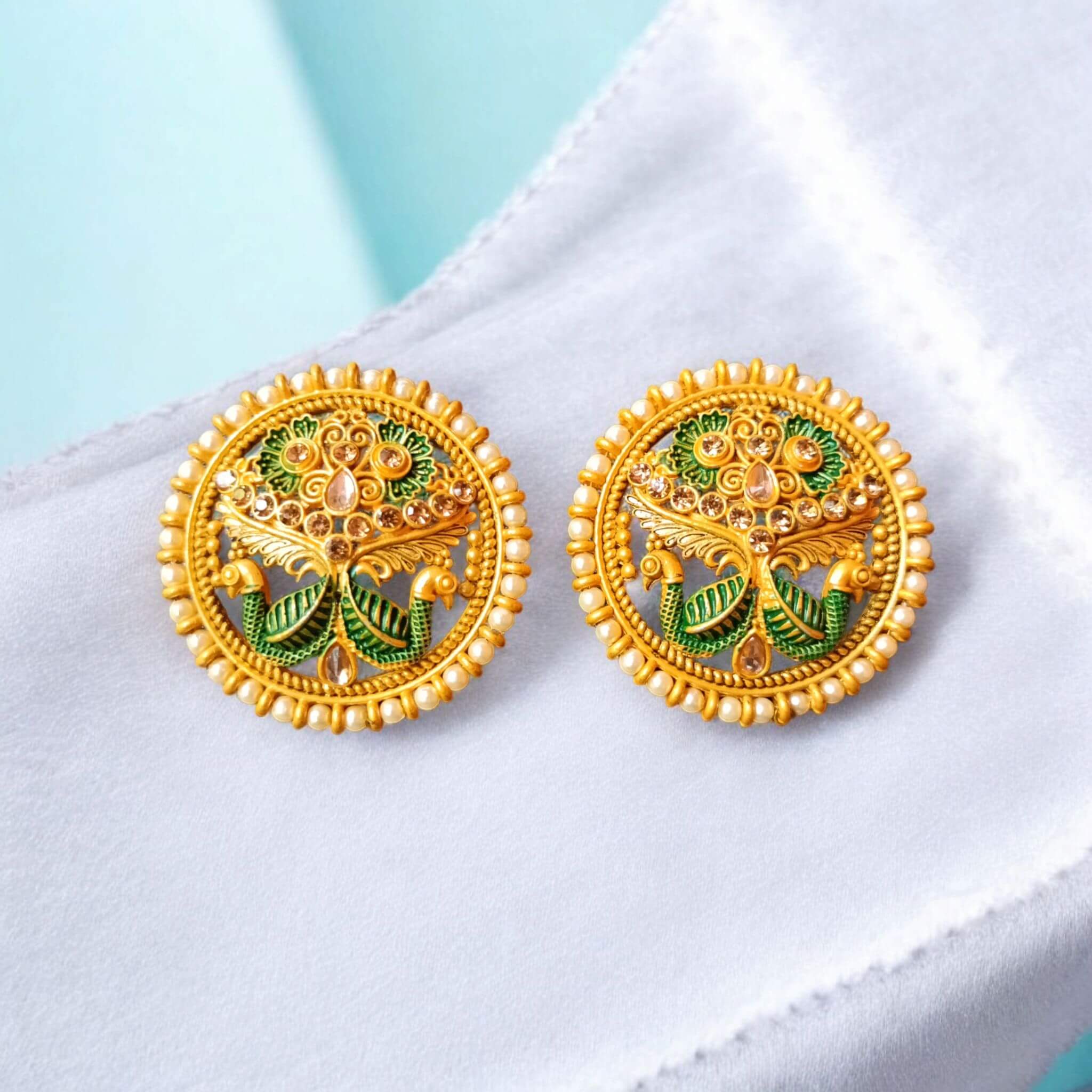 kaan pasha earrings