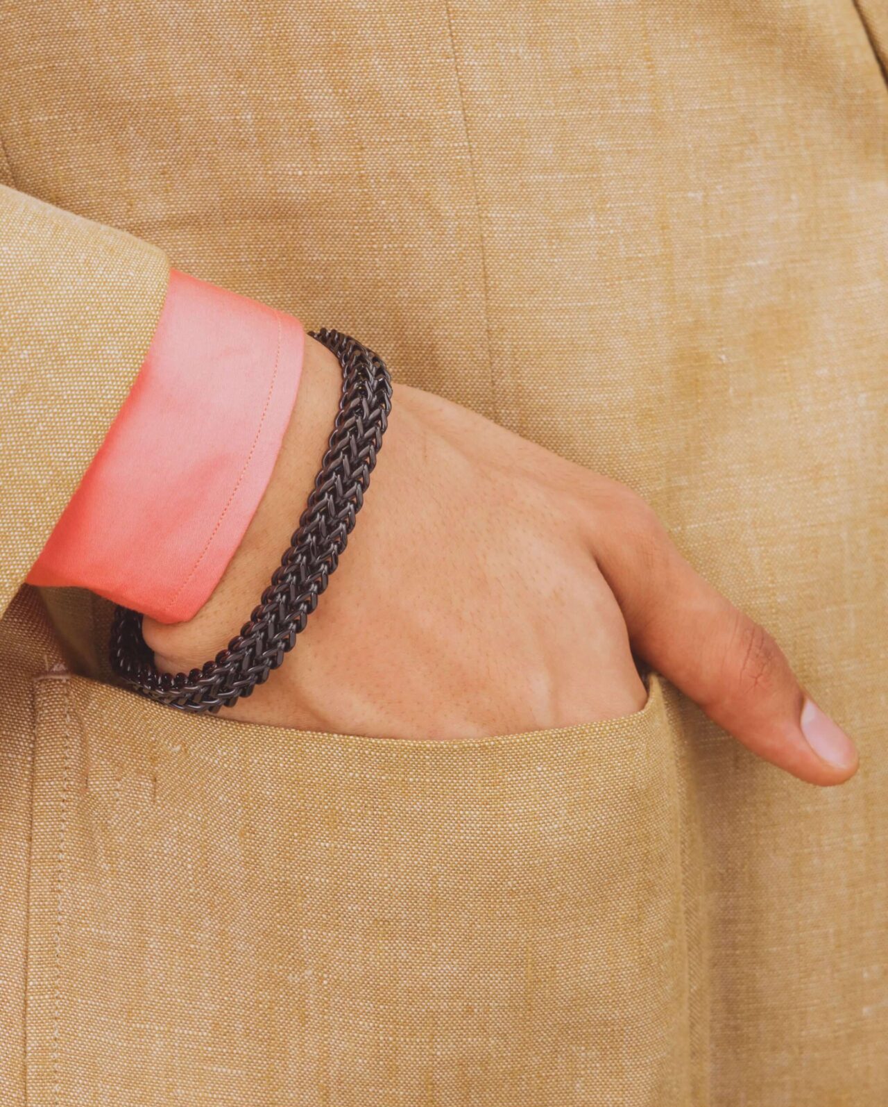 Anti-tarnish men’s bracelet